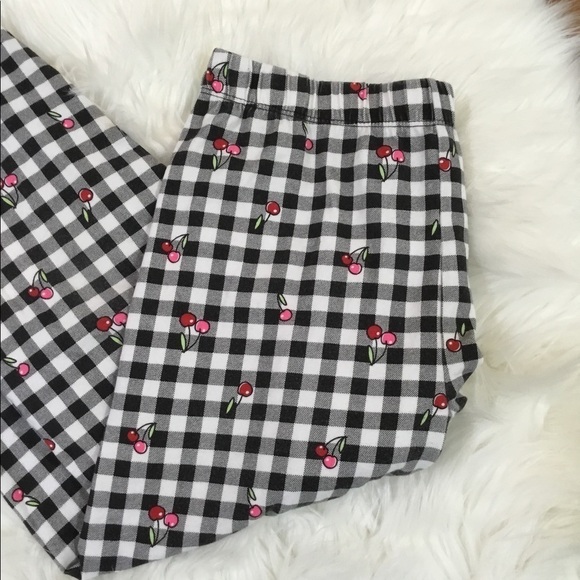 No boundaries girls L 11-13 black check legging with cherries - Picture 2 of 9